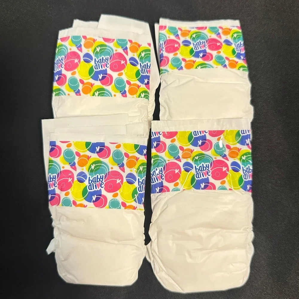Baby Alive Doll Diaper‎ Refill, Includes 4 Diapers and Barbie plastic carry bag